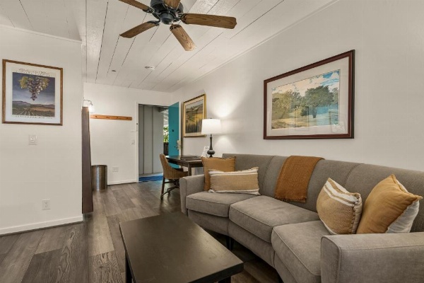 El Pueblo Inn image 45